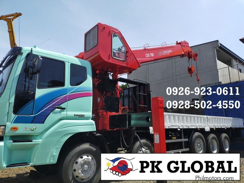 Daewoo BOOM TRUCK/ CARGO CRANE TRUCK in Philippines