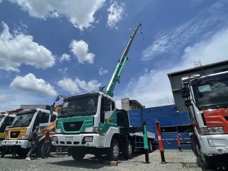Daewoo Boom Truck 12 tons in Philippines