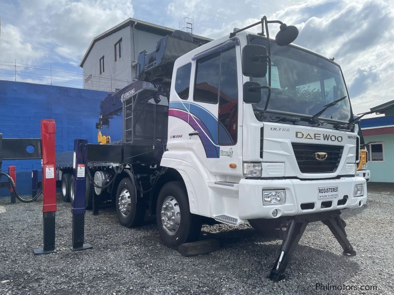 Daewoo Boom Truck for sale - like new in Philippines