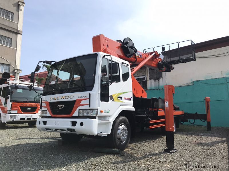 Daewoo MAN LIFT TRUCK/ AERIAL LIFT/ SKY LIFT in Philippines