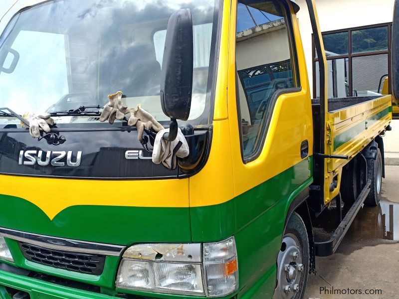 Isuzu ELF NKR 6W DROPSIDE 4HL1 in Philippines