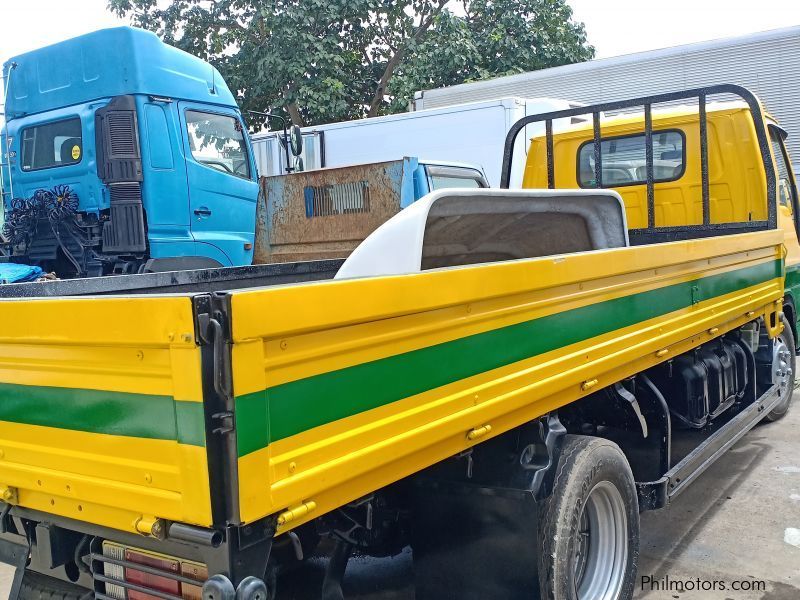 Isuzu ELF NKR 6W DROPSIDE 4HL1 in Philippines