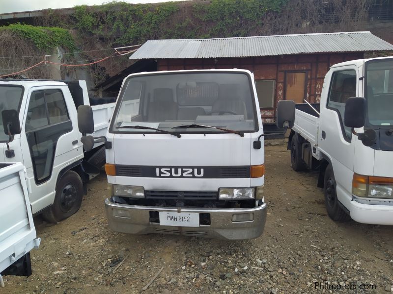 Isuzu Elf Dump Truck (cat eye) in Philippines