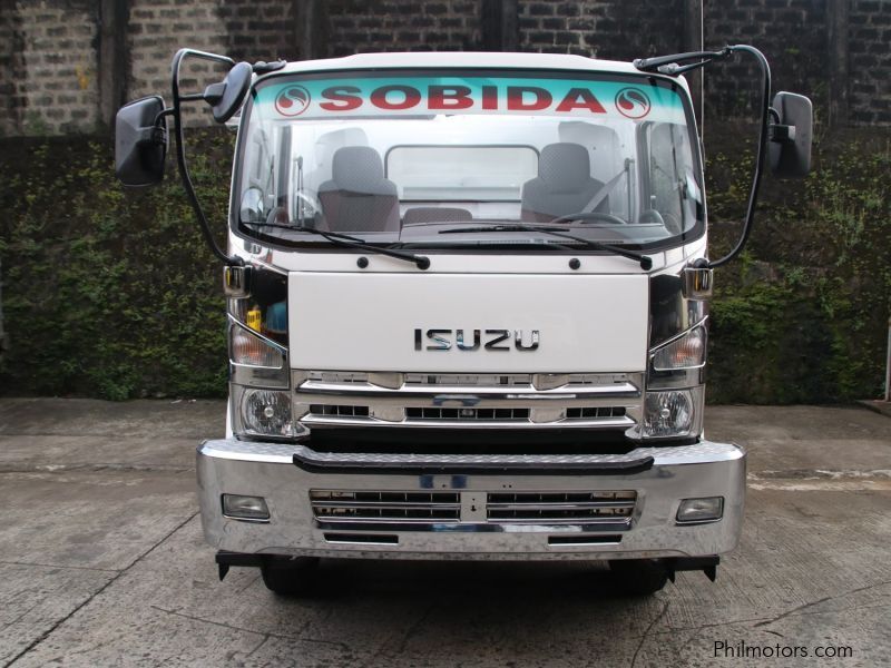 Isuzu Forward Dump Truck 4x2 6 wheeler in Philippines