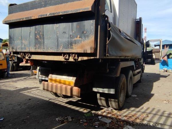 Isuzu GIGA 10W DUMPTRUCK 10PE1  in Philippines