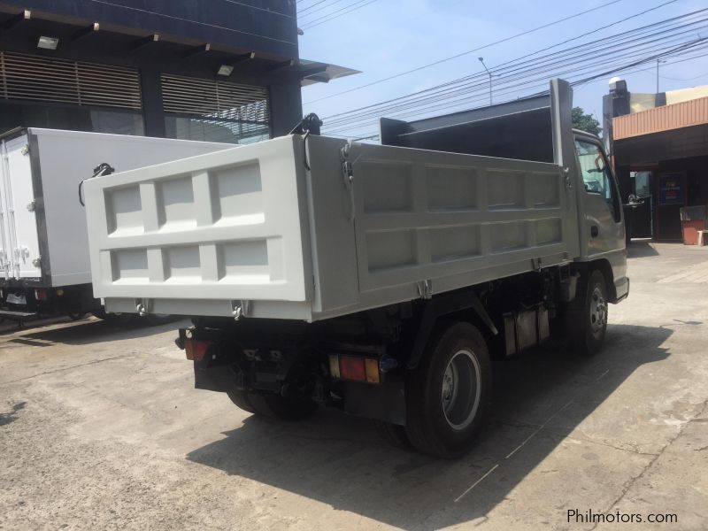 Isuzu ISUZU ELF NKR Minidump in Philippines