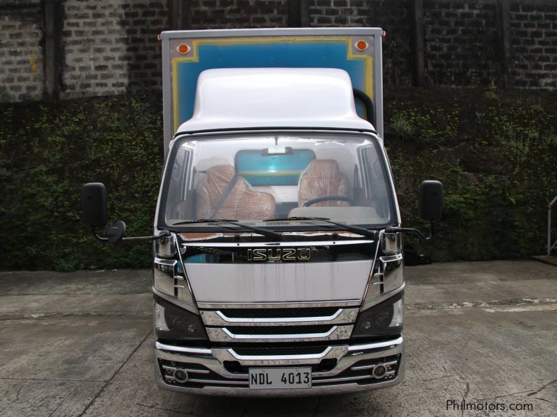Isuzu NHR Aluminum Closed Van Truck 4x2 in Philippines