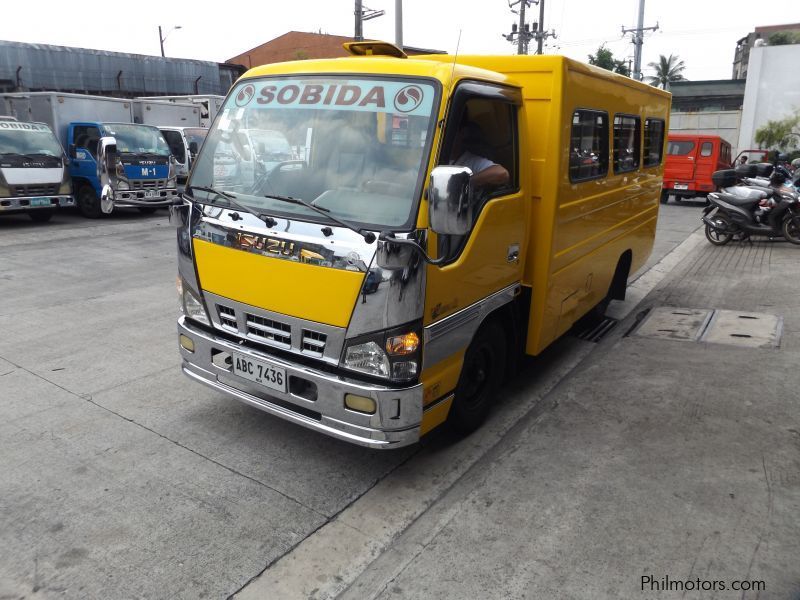 Isuzu NKR Multi purpose Utility Vehicle 4x2 truck in Philippines