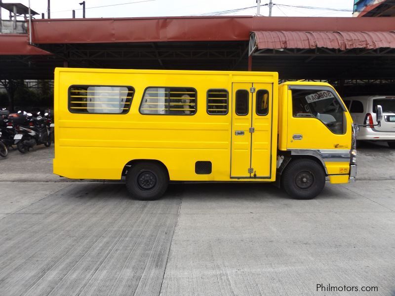 Isuzu NKR Multi purpose Utility Vehicle 4x2 truck in Philippines