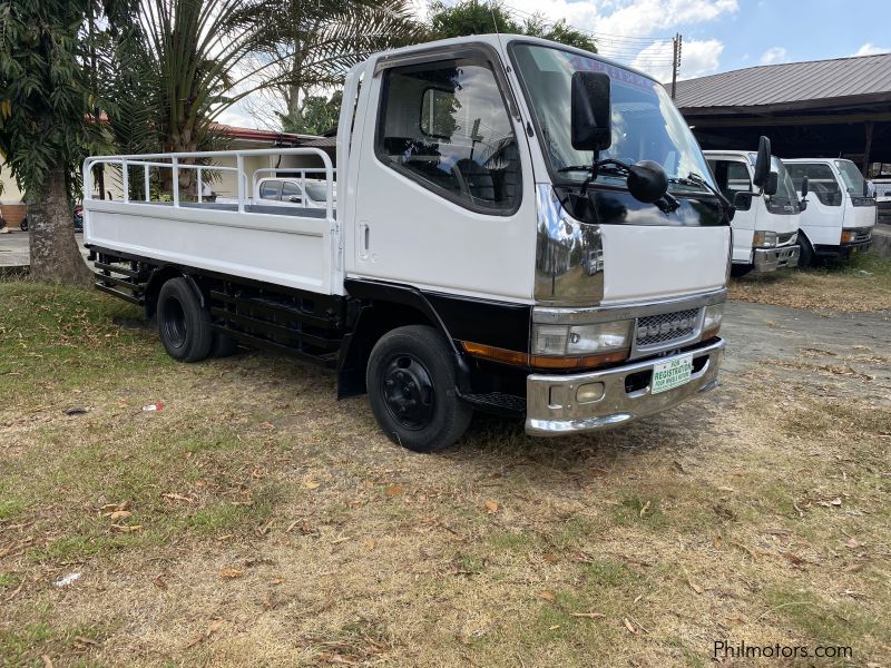 Mitsubishi Canter 4M40 engine 12ft Dropside Double tire in Philippines