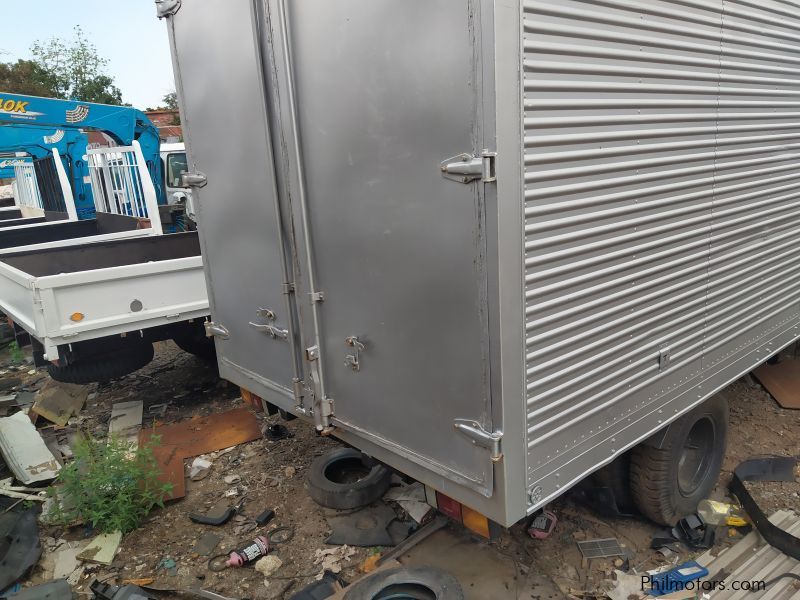 Mitsubishi Canter Aluminum Van in Philippines