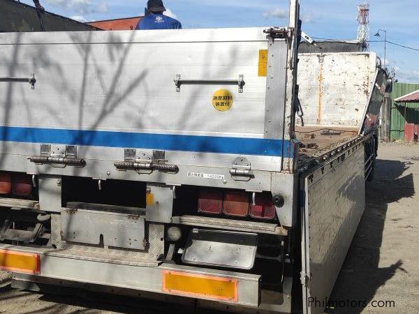 Mitsubishi FUSO SUPERGREAT 10W DROPSIDE 6M70 in Philippines