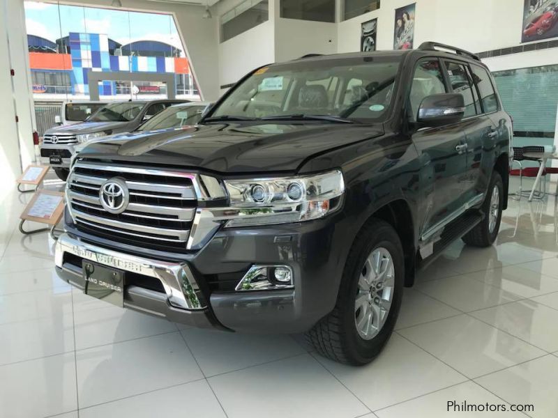 Toyota BRAND NEW LAND CRUISER FULL OPTIONS PREMIUM 4.5L V8 AT in Philippines