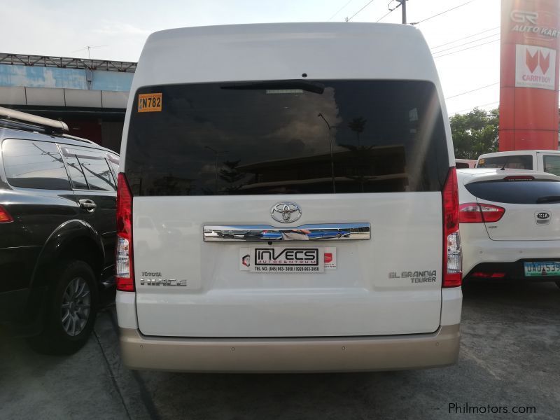 Toyota HIace GL Grandia Tourer in Philippines