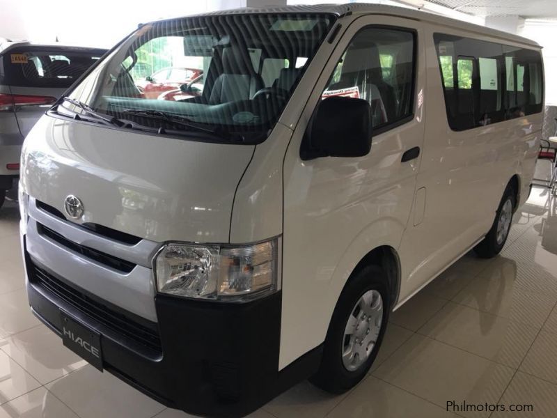 Toyota Hiace Commuter 3.0L Diesel Euro-4 MT in Philippines