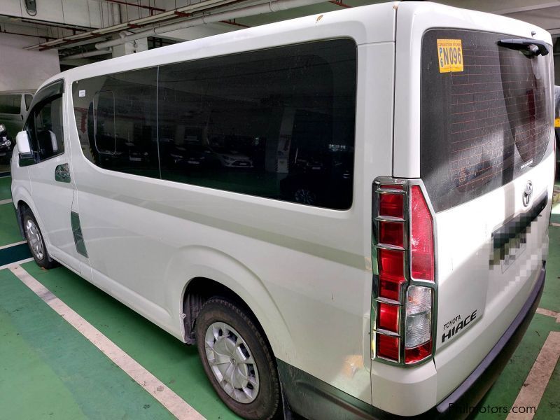 Toyota Hiace Commuter Deluxe in Philippines