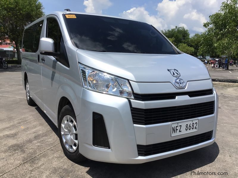 Toyota Hiace Commuter Deluxe VAN MT Lucena City in Philippines