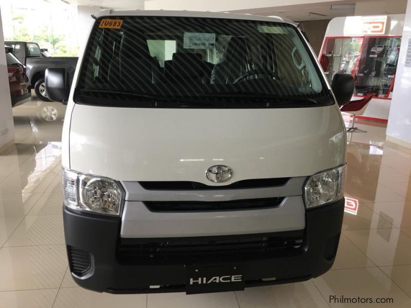 Toyota Hiace Commuter Old Version Euro4 MT in Philippines