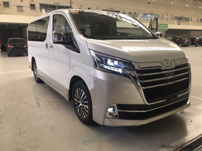 Toyota Hiace Elite Super Grandia Premium Philippines in Philippines