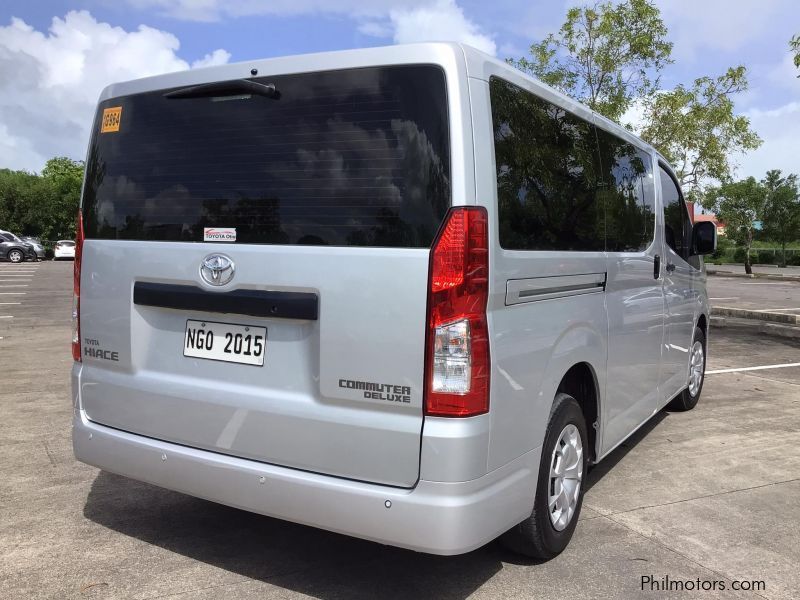 Toyota hiace Commuter Deluxe in Philippines