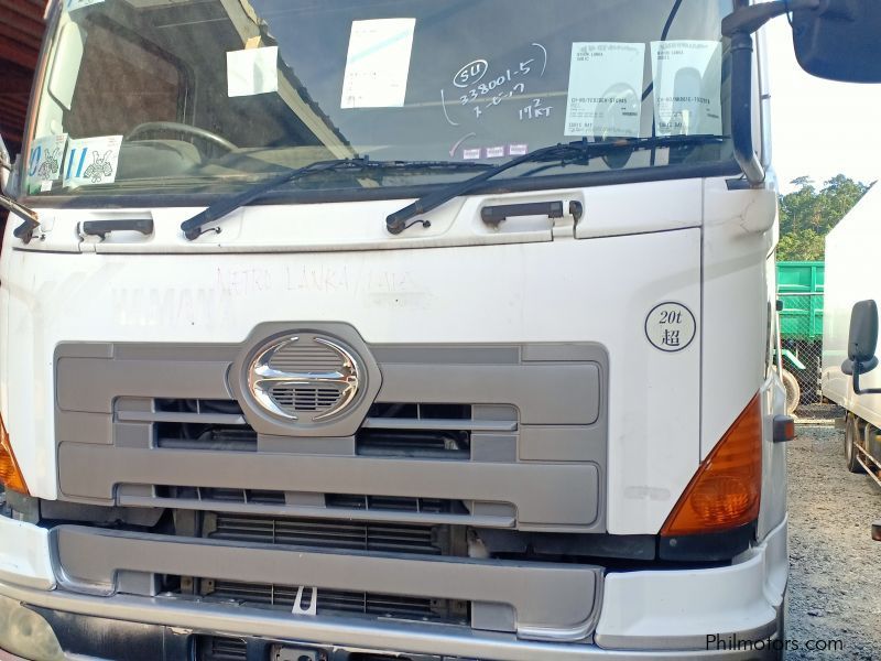 Hino HINO 700 WING VAN FR1EZW in Philippines