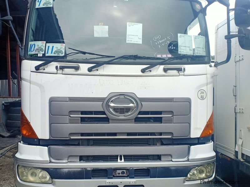 Hino HINO 700 WING VAN FR1EZW in Philippines