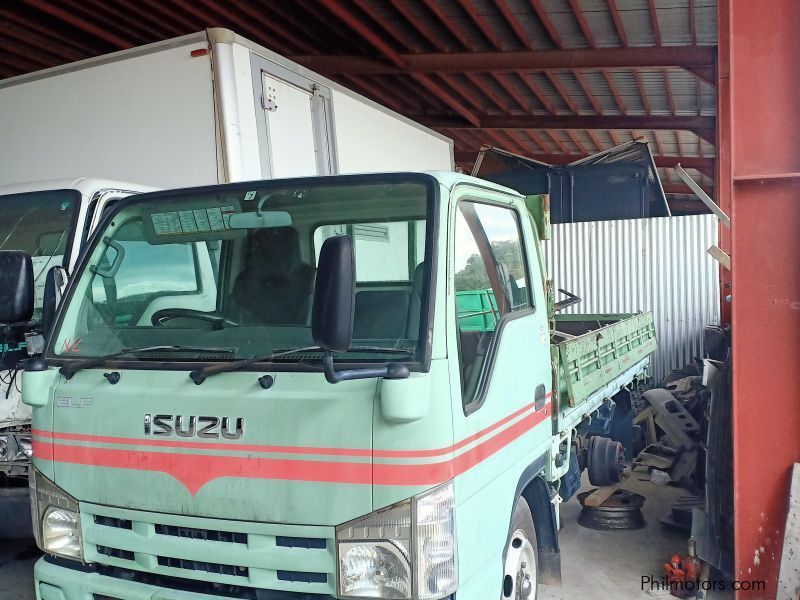 Isuzu ELF NJR DROPSIDE 4JJ1 in Philippines