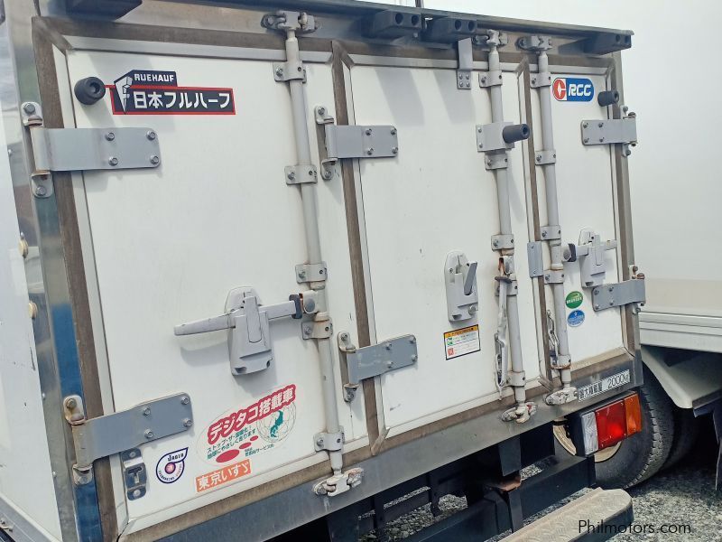 Isuzu ELF NJR FREEZER VAN 4JJ1 in Philippines