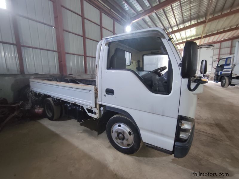 Isuzu ELF NKR DROPSIDE 4HL1 in Philippines