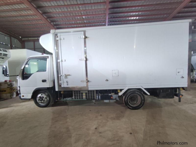 Isuzu ELF NKR FREEZER VAN 4HL1 in Philippines