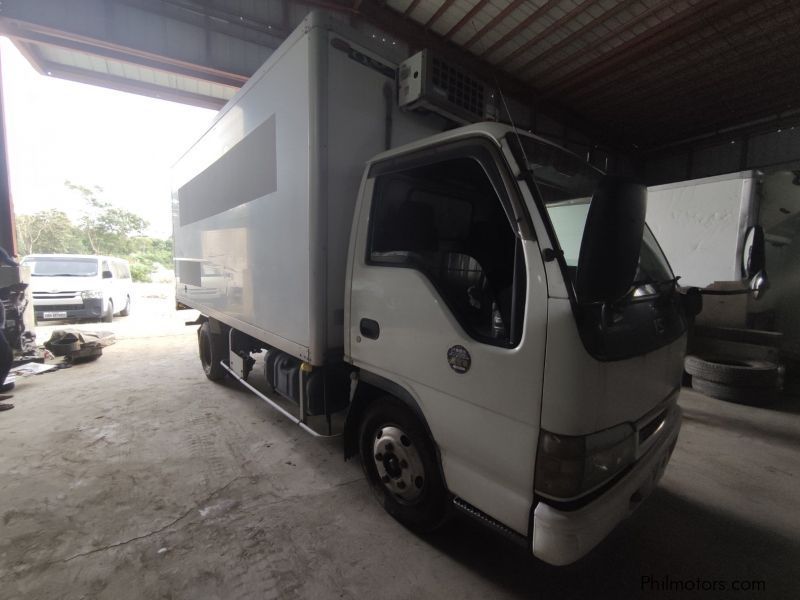 Isuzu ELF NKR FREEZER VAN 4HL1 in Philippines