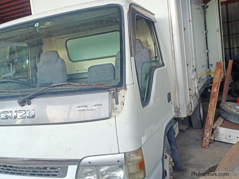 Isuzu ELF NPR CLOSED VAN in Philippines