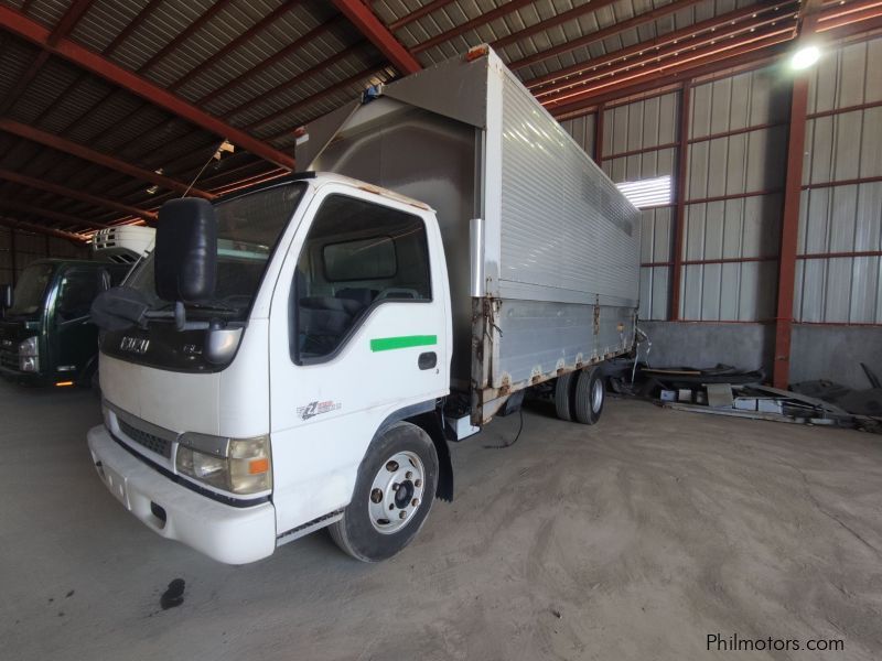 Isuzu ELF NPR WING VAN 4HK1 in Philippines