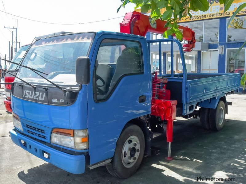 Isuzu ELF WITH BOOM in Philippines