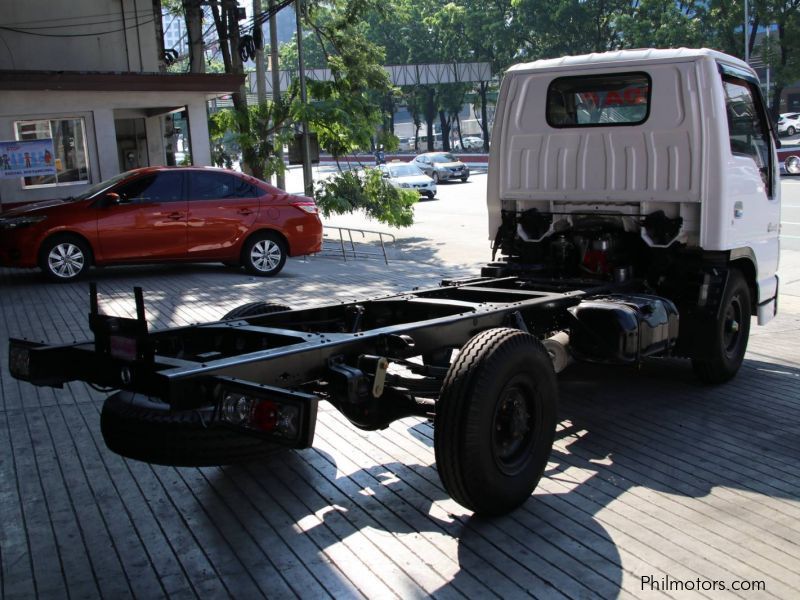 Isuzu Elf NKR Cab & Chassis in Philippines