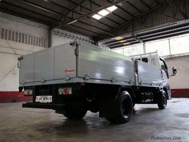 Isuzu Elf NKR Cargo Truck in Philippines