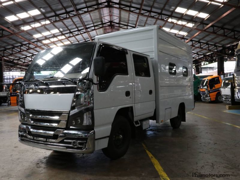 Isuzu Elf NKR Double Cabin Passenger Truck in Philippines