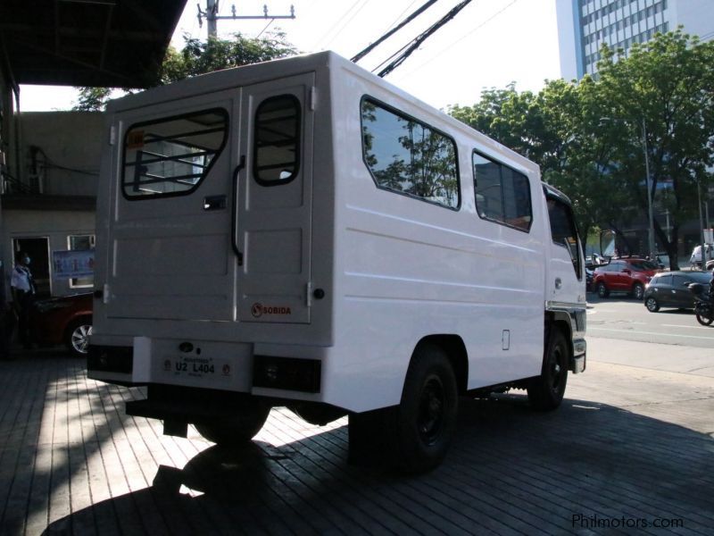 Isuzu Elf NKR Passenger Truck FB Multi-purpose Utility Vehicle in Philippines