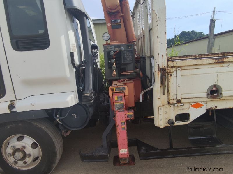 Isuzu FORWARD FRR DROPSIDE W/BOOM in Philippines