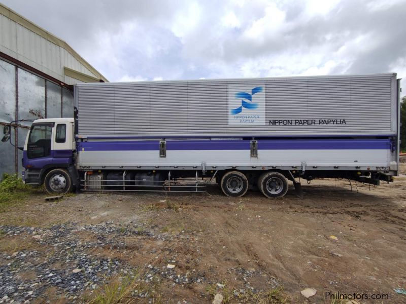 Isuzu GIGA CXY WINGVAN 6WF1 in Philippines