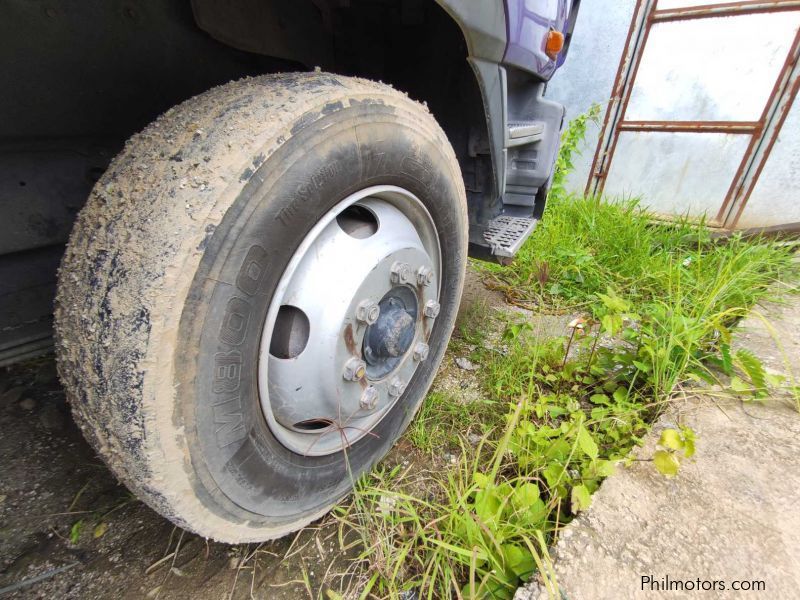 Isuzu GIGA CXY WINGVAN 6WF1 in Philippines