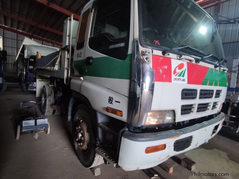 Isuzu GIGA CXZ DUMP TRUCK 10PE1 in Philippines