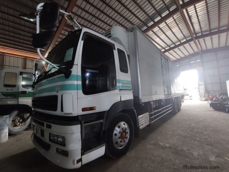 Isuzu GIGA CYL FREEZER VAN 6WF1 in Philippines