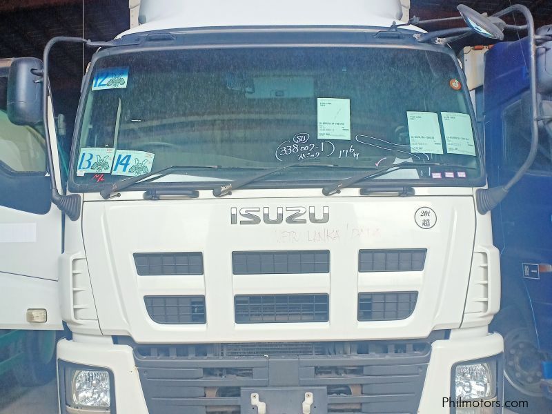 Isuzu GIGA CYL WING VAN 6UZ1 in Philippines