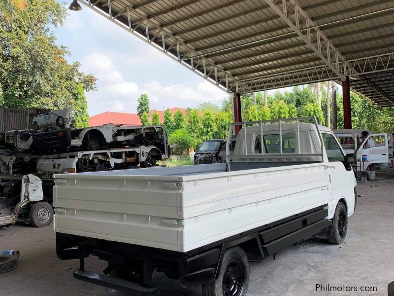 Mazda Bongo Sk22 R2 Engine Automatic 11FT in Philippines