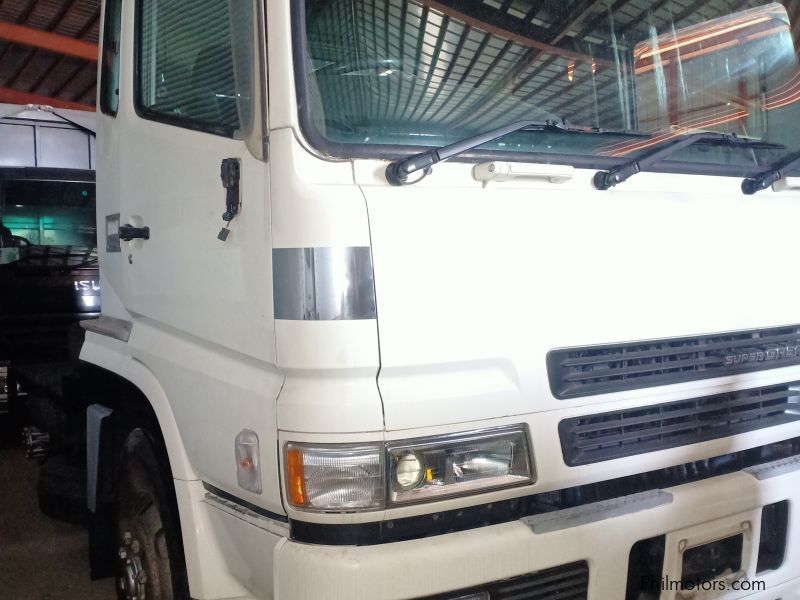 Mitsubishi FUSO S/G TRACTOR HEAD in Philippines