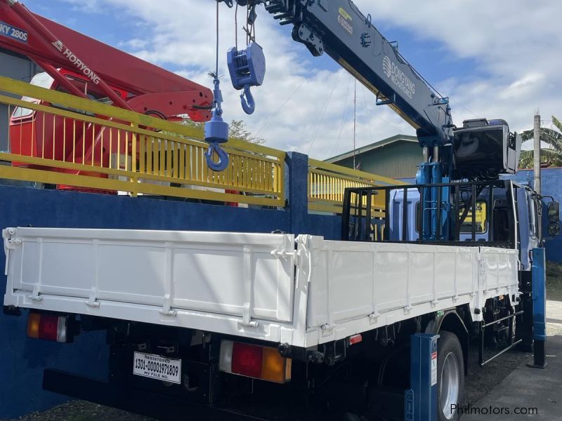 Hyundai BOOM TRUCK in Philippines