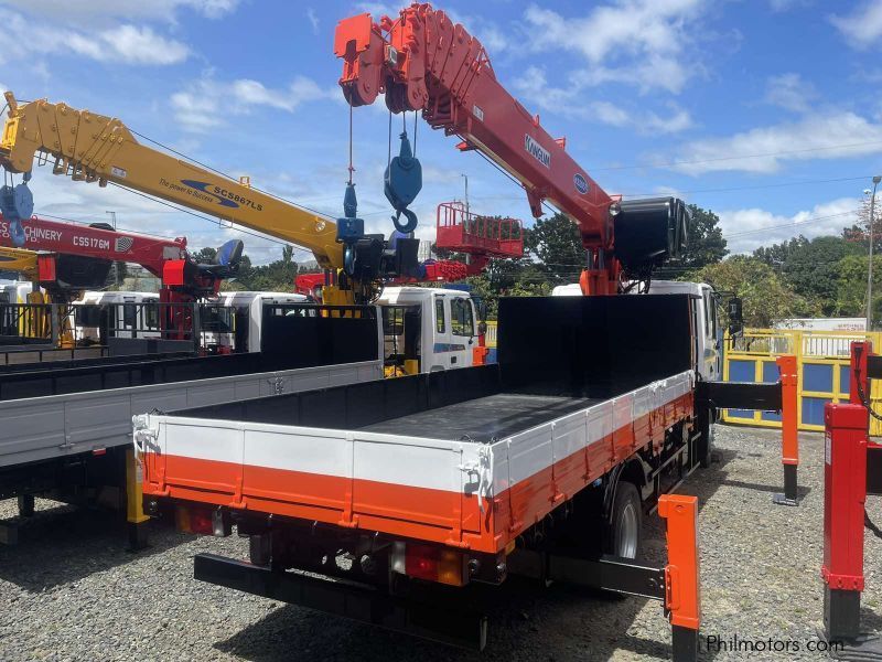 Hyundai BOOM TRUCK in Philippines