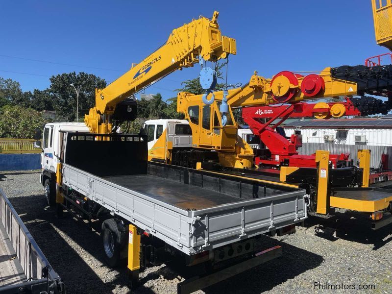 Hyundai BOOM TRUCK in Philippines