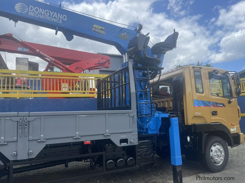 Hyundai BOOM TRUCK in Philippines